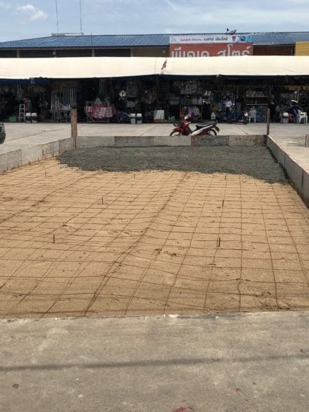 พลาสติกปูพื้นก่อนเทคอนกรีต