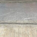 การป้องกันการสูญเสียน้ำของคอนกรีตด้วยม้วนปูพื้น