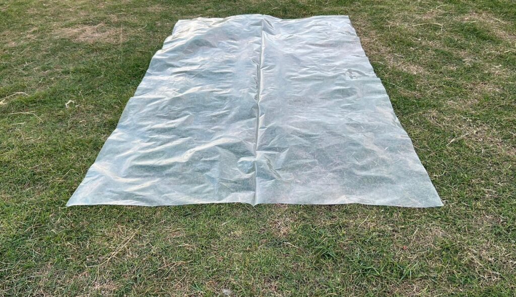 ม้วนปูพื้นสนามหญ้า วิธีการและประโยชน์ในการปูทางเดินรอบสวน